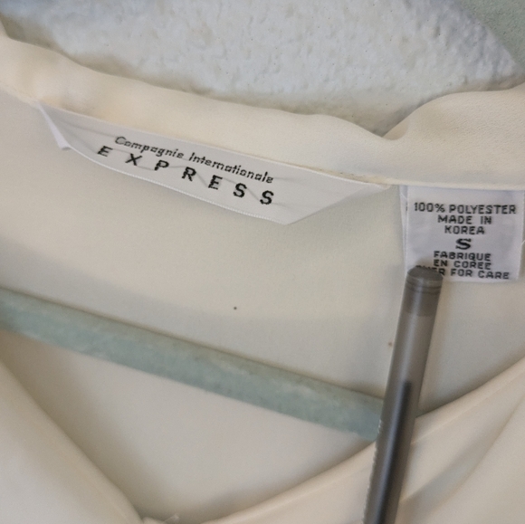 90's Express Triangle Collar Button Up Blouse - Picture 9 of 11